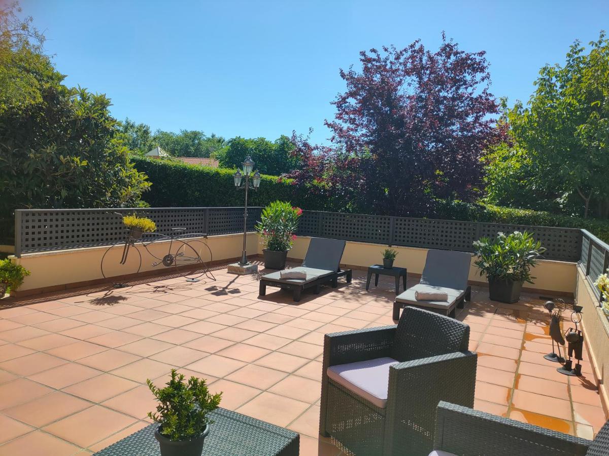 Loft Abantos - 120M2 Mas Terraza Y Jardin Independiente 산 로렌소 데 엘 에스코리알 외부 사진