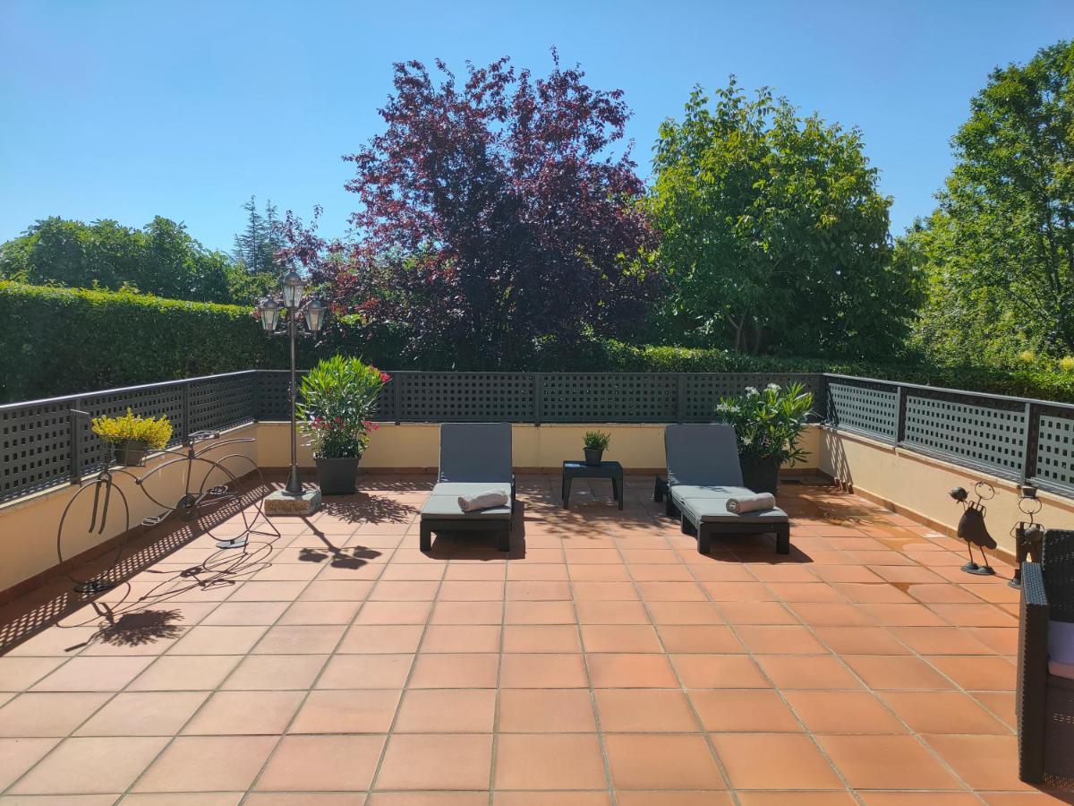 Loft Abantos - 120M2 Mas Terraza Y Jardin Independiente 산 로렌소 데 엘 에스코리알 외부 사진